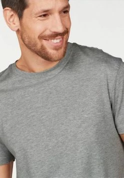 Man's World T-Shirt (Packung, 3-tlg., 3er-Pack) Basic T-Shirt mit trageangenehmer Qualität Olivgrün | khaki | natur, Weiß | weiß | weiß, Schwarz | schwarz | schwarz, Rot | marine | grau-meliert 17 Man's World T-Shirt (Packung, 3-tlg., 3er-Pack) Basic T-Shirt mit trageangenehmer Qualität Olivgrün | khaki | natur, Weiß | weiß | weiß, Schwarz | schwarz | schwarz, Rot | marine | grau-meliert -Man's World Verkäufe 25339720